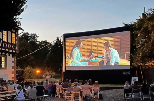 Freilichtkino im Amtshof Steinau