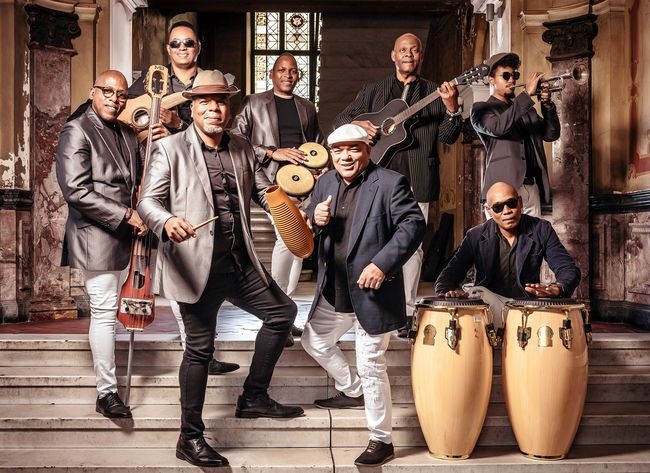 Open-Air-Konzert im Park Gruppe ECOS DE SIBONEY